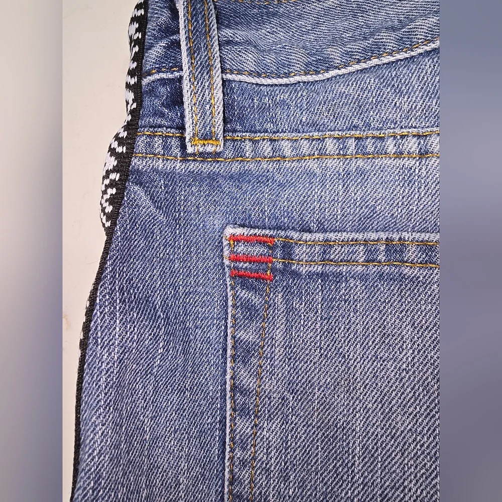 BDG Denim Shorts‎ Women's Girlfriend High Rise Urban Outfitters Blue Cut Offs 31